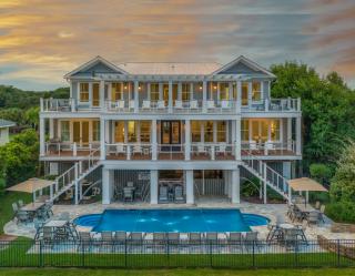 Luxury Isle of Palms Vacation Rental - Port of Call