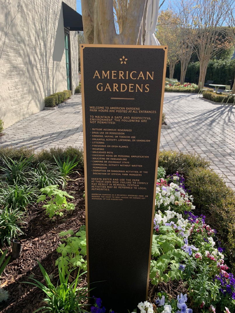American Gardens between King and Meeting Streets