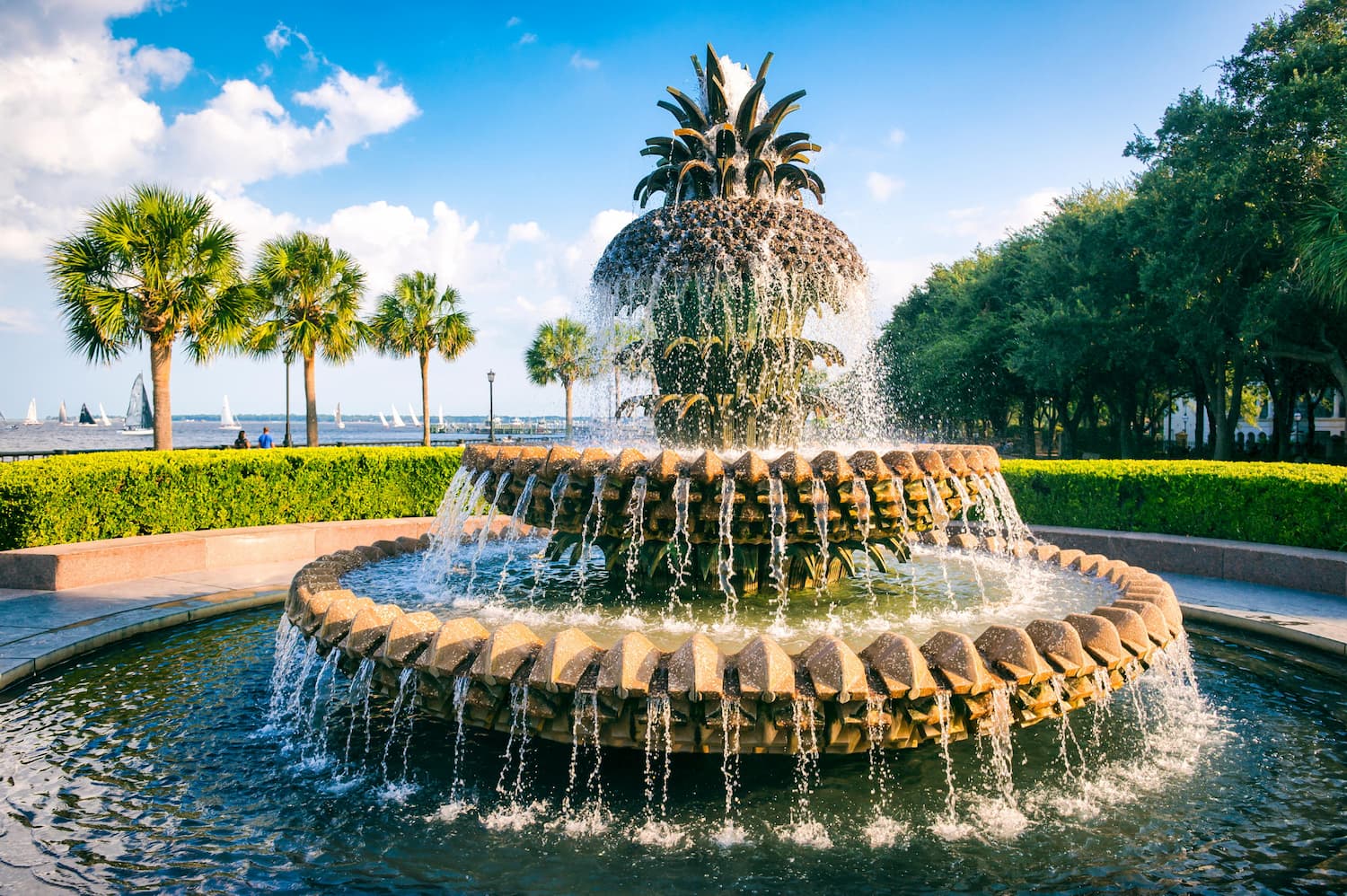 Pineapple fountain in Charleston